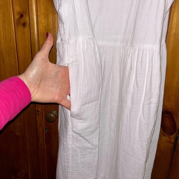 Universal Thread Women’s Flutter Sleeveless Tiered Dress, White,  Medium - Picture 8 of 13